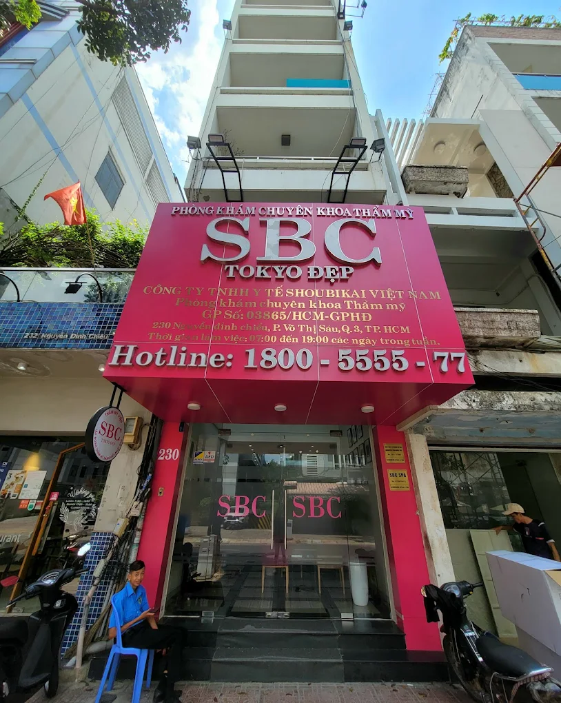 Mặt tiền Viện Thẩm Mỹ SBC tại 230 Nguyễn Đình Chiểu, Phường 6, Quận 3